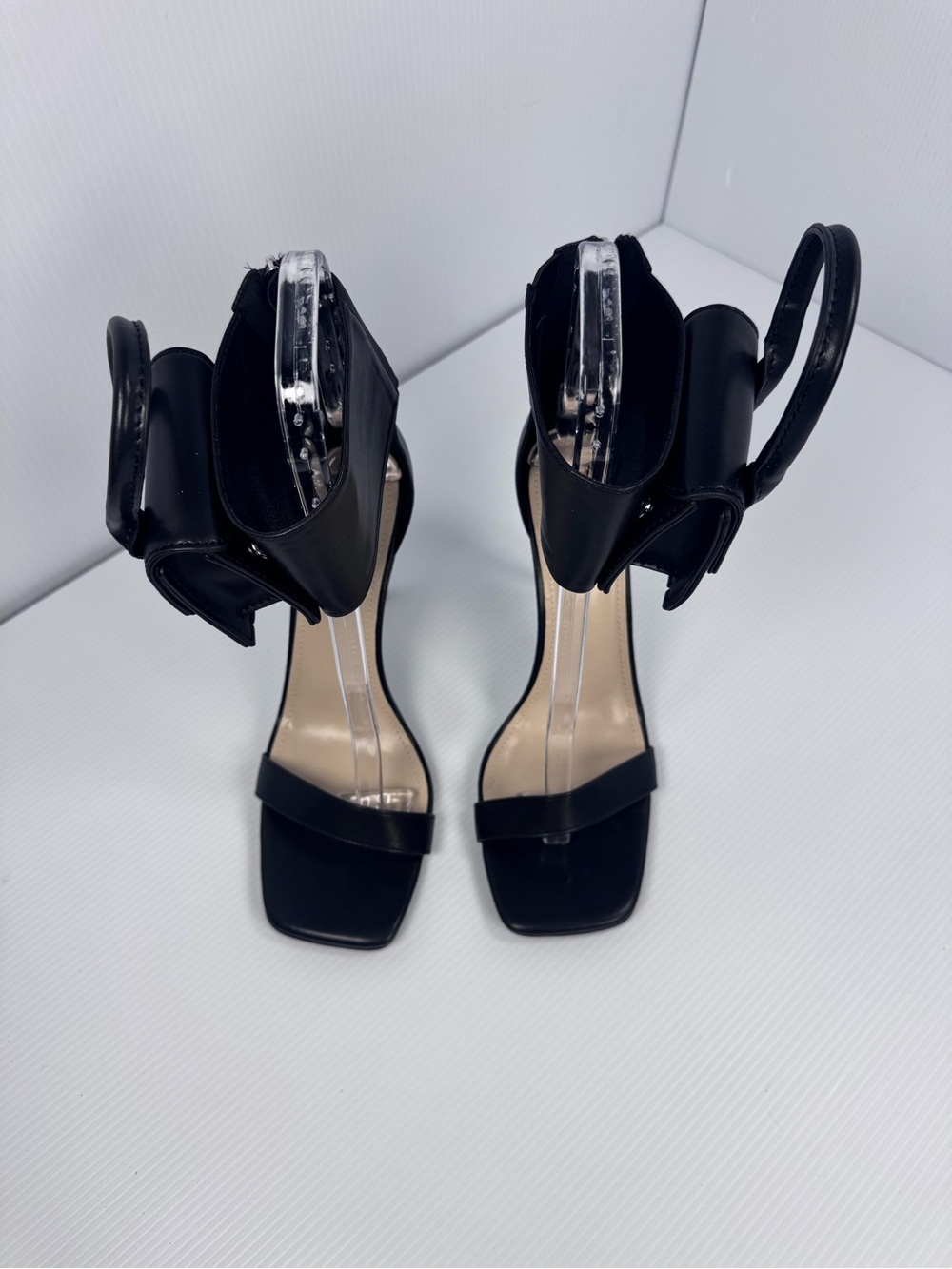 Azalea Wang Glenda Black Ankle Strap Stiletto Heels w/Mini Bag Detail Sz7.5 & 10 - Picture 6 of 9